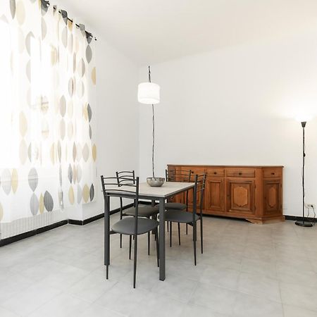 7 Minuti Dal Centro Citta Apartment Genoa Bagian luar foto