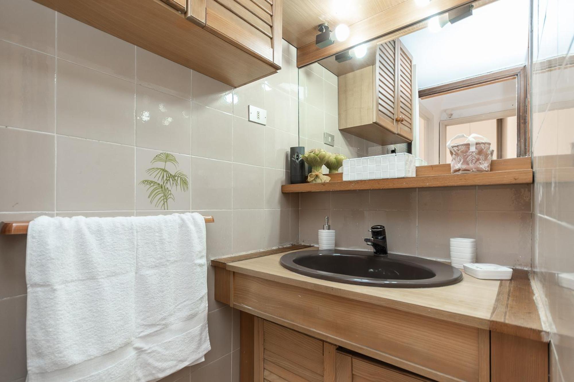 7 Minuti Dal Centro Citta Apartment Genoa Bagian luar foto